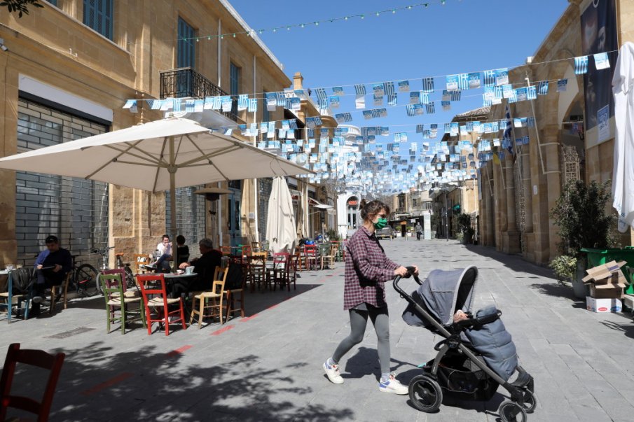 Кипър отчете рязък спад на безработицата и положителен кредитен рейтинг