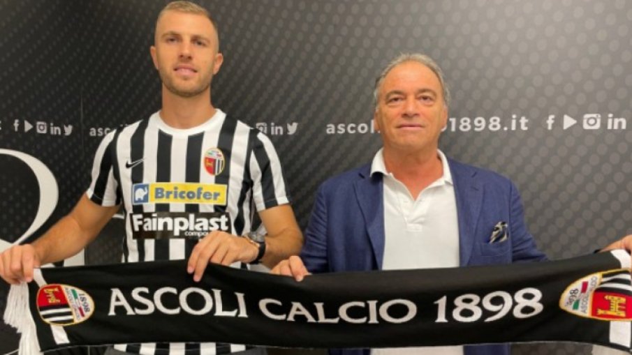 Шеф в Асколи: Следим Атанас Илиев от миналото лято