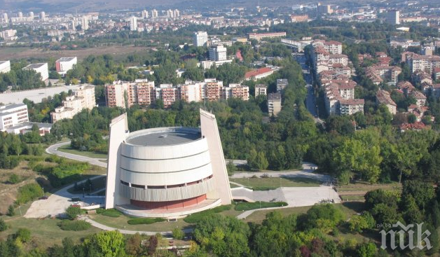 Румен Радев отива в Плевен за Третия щурм