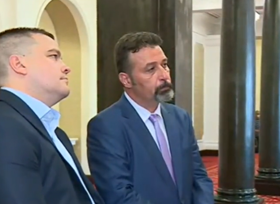 Филип Станев: Когато мисля за Дончева, си представям прасенцето касичка на българската корупционна схема