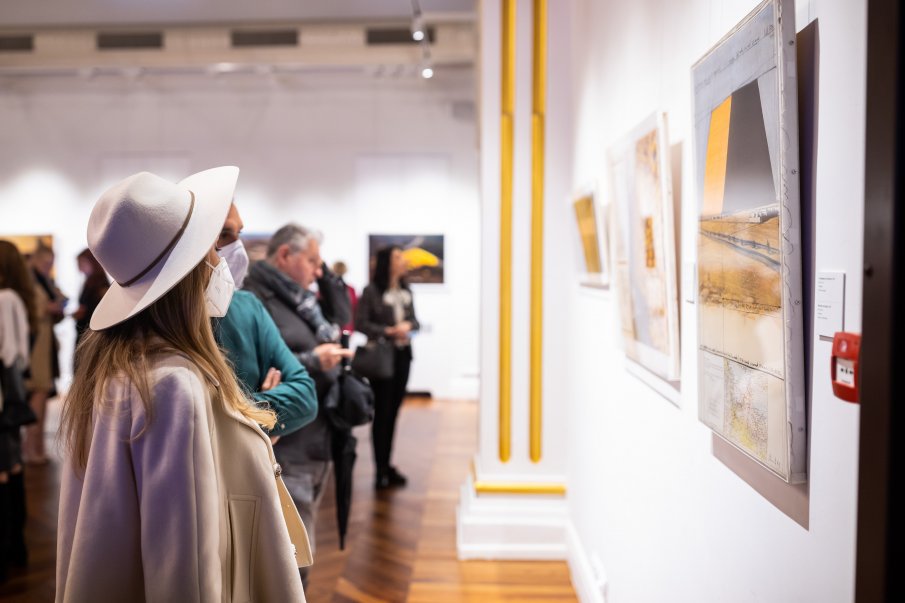 Огромен интерес към изложбата на Кристо и Жан-Клод в София