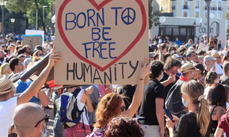 Над 3 000 души излязоха на протест в евроквартала на Брюксел срещу ограничителните мерки