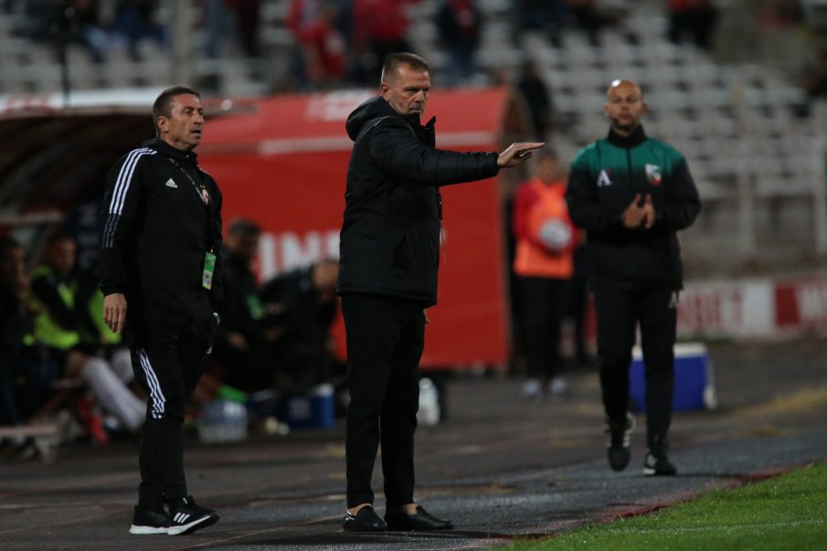 Стойчо Младенов удари рамо на Бербо за БФС: С две ръце съм за промяната