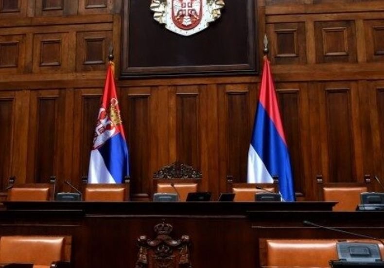 Парламентът на Сърбия прие закон за опазване на кирилицата