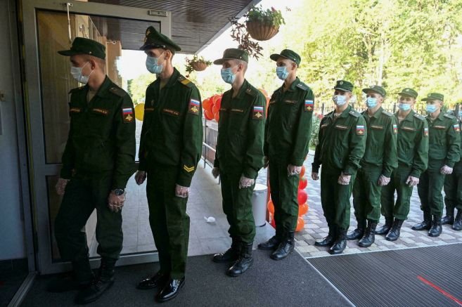 Първи резултати от парламентарните избори в Русия