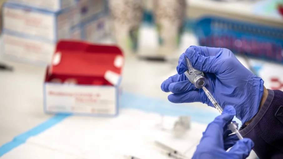 Куба започна да ваксинира срещу COVID-19 2-годишни деца