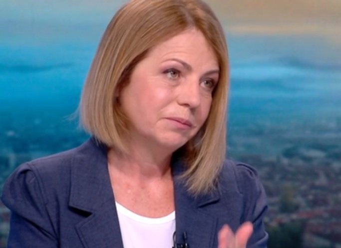 Фандъкова се срещна с министрите Валери Белчев и Андрей Живков, иска компенсация заради цените на парното