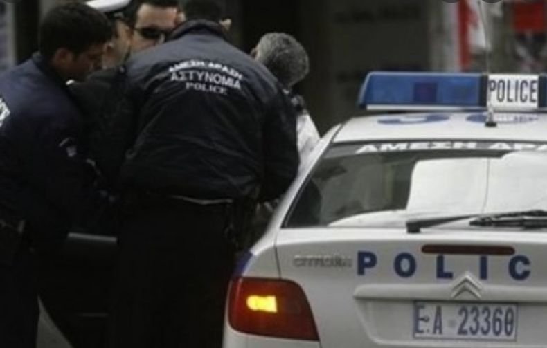 Директорът на хърватската полиция Никола Милина обяви днес, че трима