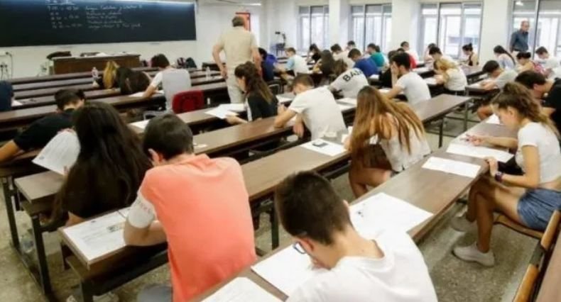 Без положителна проба за коронавирус при тествани близо 24 000 ученици в Пиринско