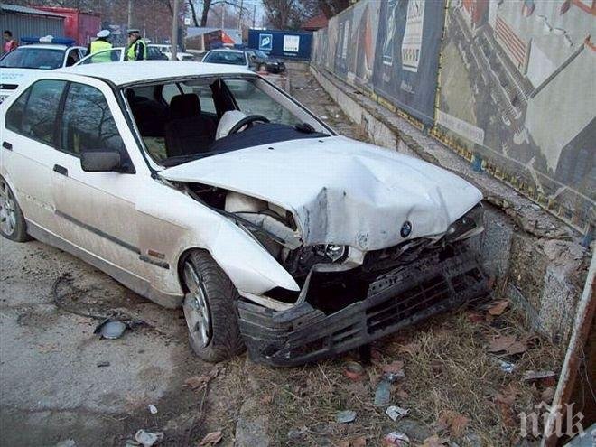 Мъртво пиян се разби с колата си в клозет