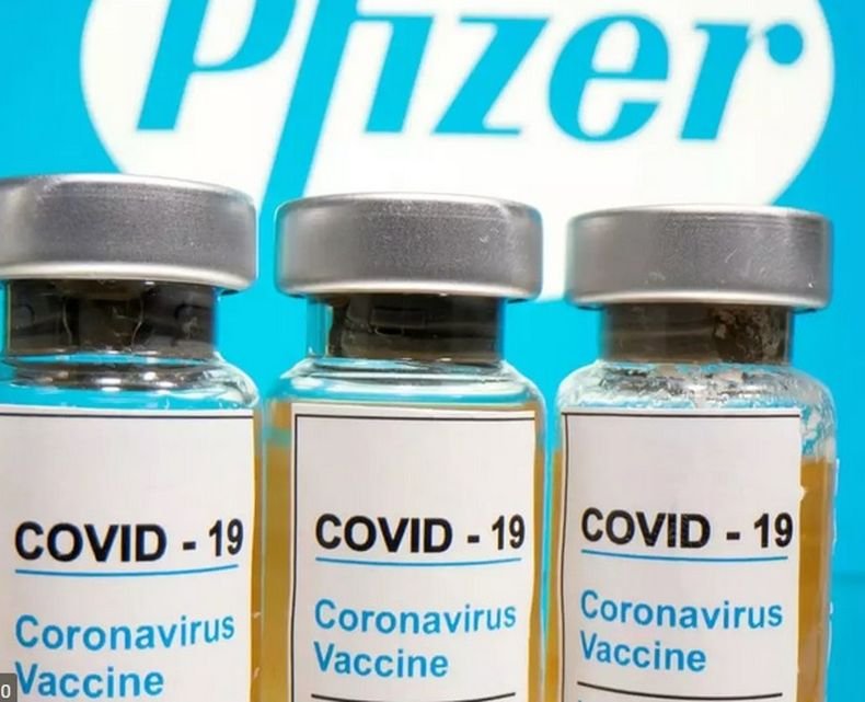 Фармацевтичната компания Pfizer обяви в четвъртък, че е подала официално