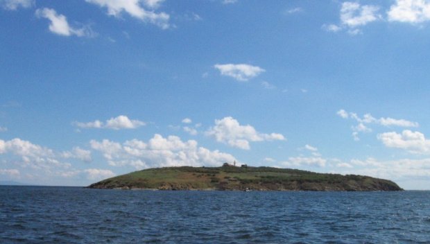 Откриха жена на отдалечен остров, тя не знае коя е и как е попаднала там