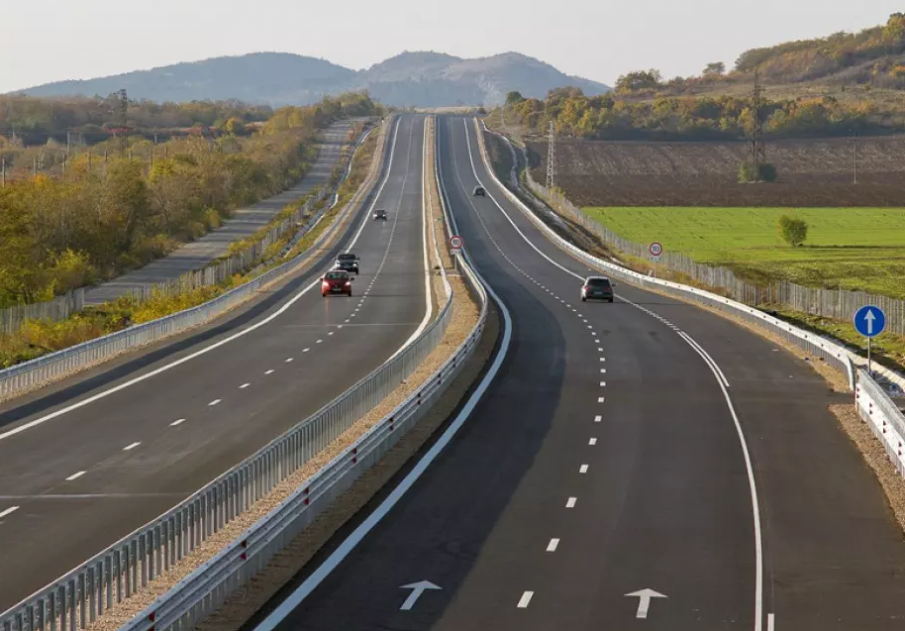 УТРЕ: За два часа спират движението в участък от пътя Калотина-Драгоман