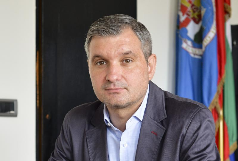 ИЗНЕНАДВАЩА ОСТАВКА: Елен Герджиков напуска СОС