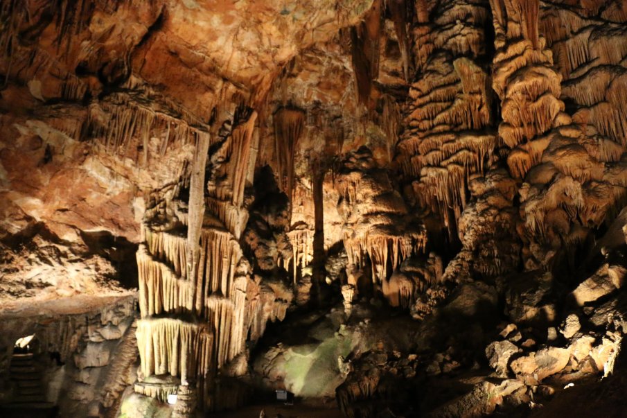 Затвориха пещера Съева дупка“ за посетители заради карантина на служител