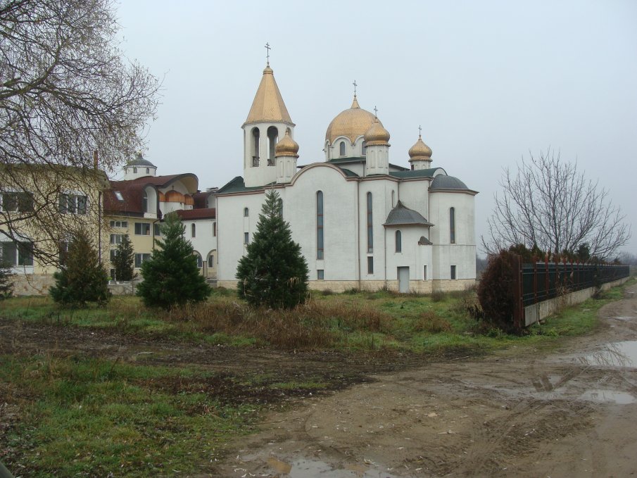 Продължават споровете за манастира Благовещение край Кюстендил