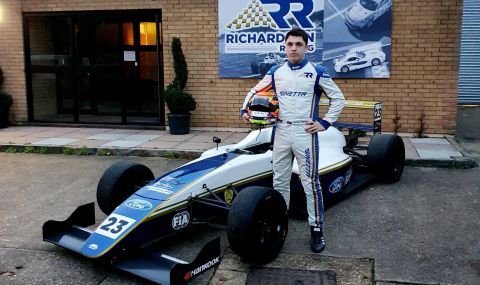 Наш пилот жъне успехи в британската Формула 4