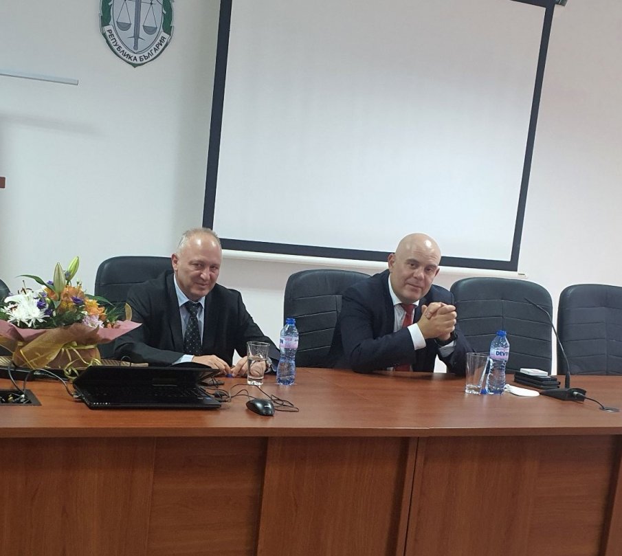 Иван Гешев на работна среща с прокурори и следователи от Варна 