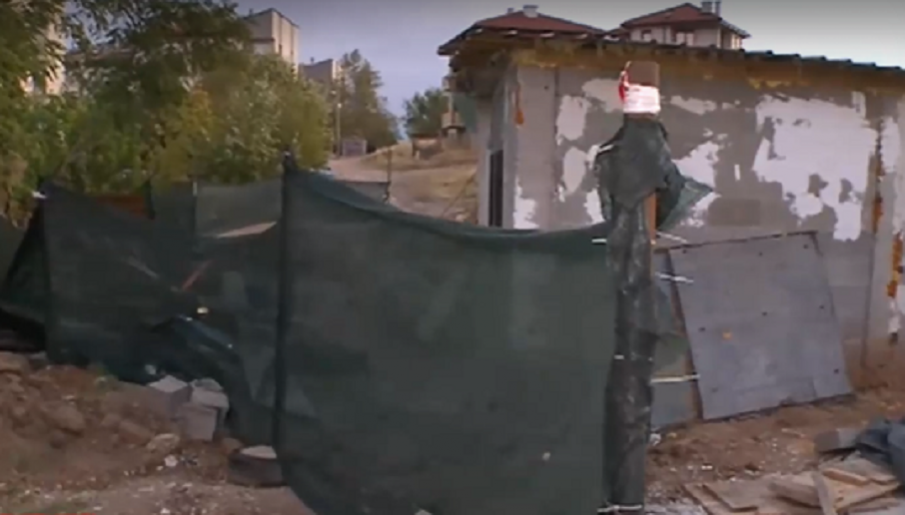 Над 50 семейства от Асеновград останаха без път към домовете си