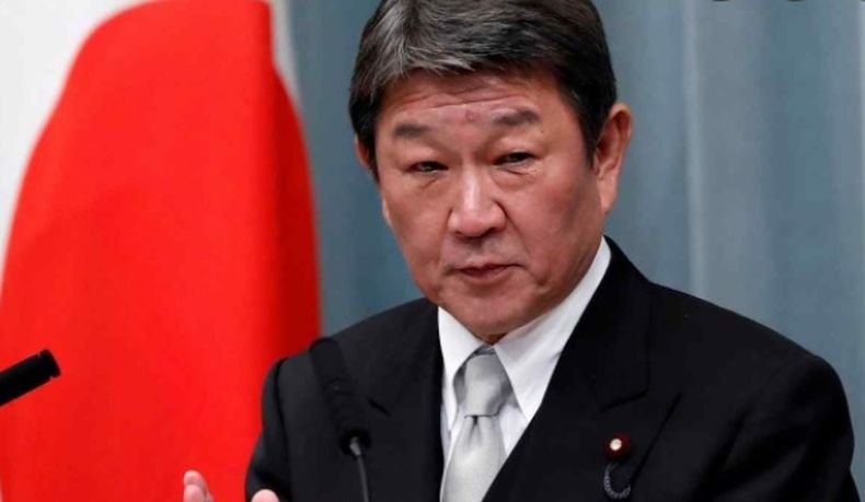 Японското правителство ще продължи активните преговори с Русия за мирен договор
