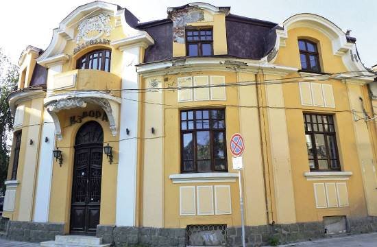 Продават за над 1 млн. евро Родевата къща в Бургас