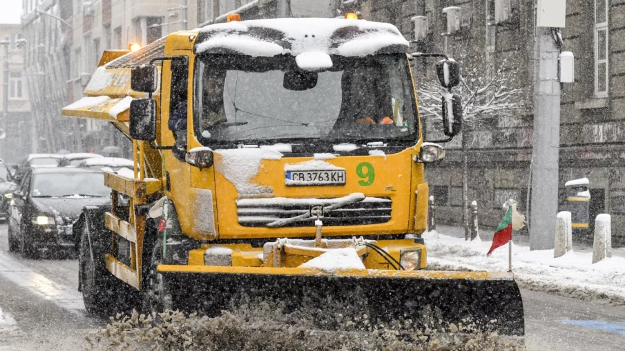 Община Перник купува две снегопочистващи машини, съобщиха от администрацията. Обявена