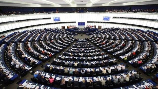 ЕП отново призова САЩ да премахнат визите за България, Кипър и Румъния