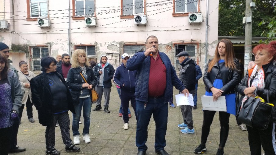 Жители на странджанското село Зидарово протестираха заради лошото състояние на