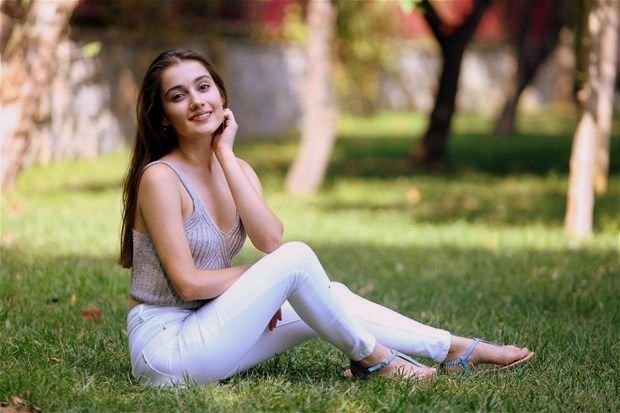 Зейнеп от Опасно изкушение влиза в нов сериал