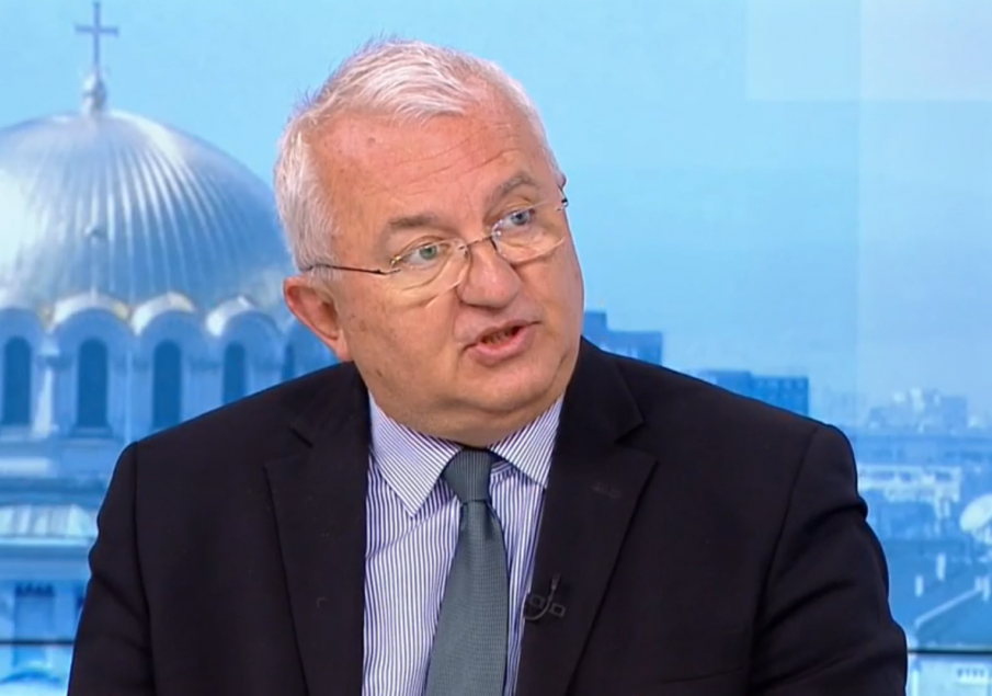 Има много голям интерес към България. Имаме два пъти повече