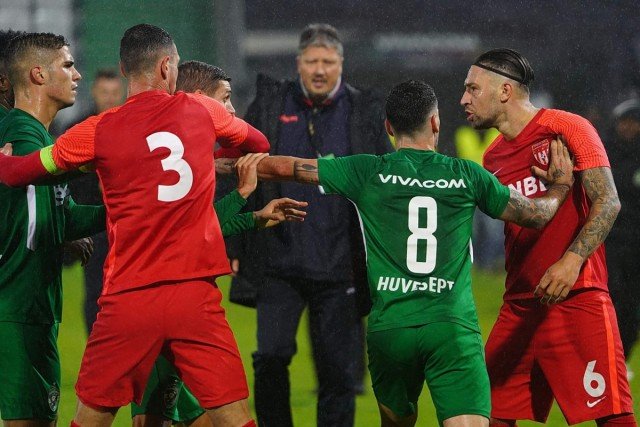 Бандаловски към Десподов: Правиш се на мъж, а си на един шамар живот