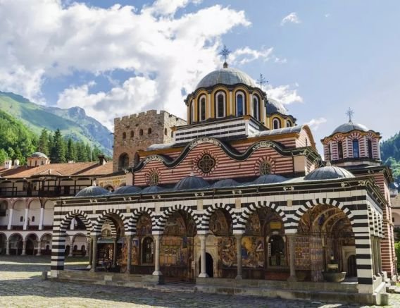 Скъпият ток удари и Рилския манастир