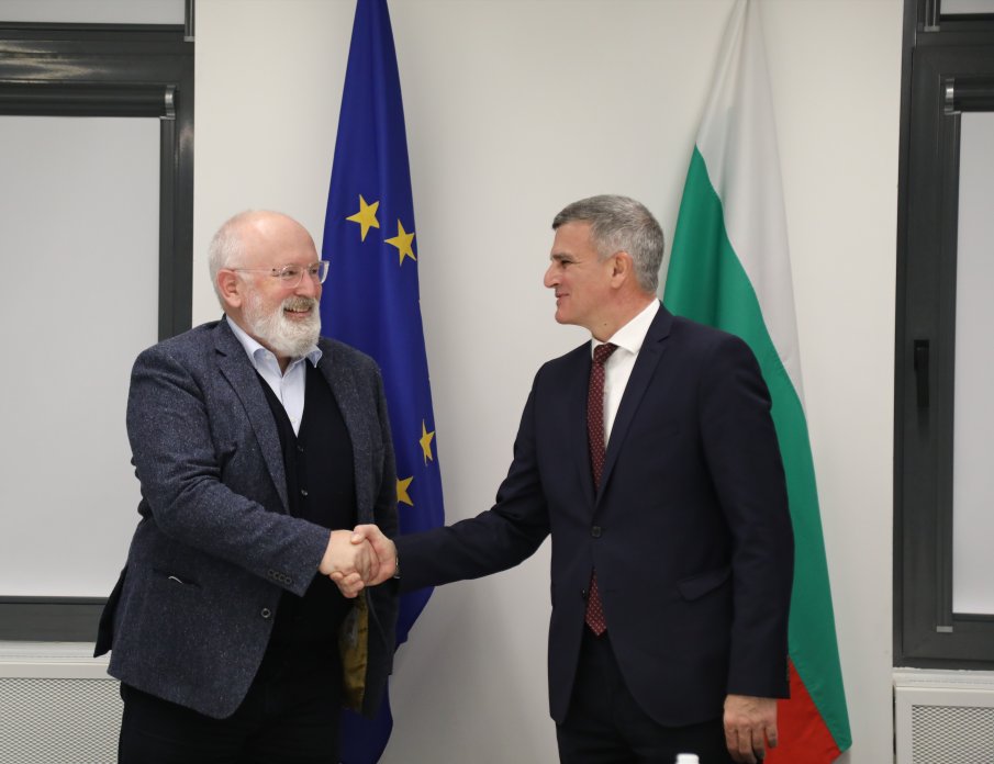 Стефан Янев проведе среща със заместник-председателя на Европейската комисия Франс Тимерманс