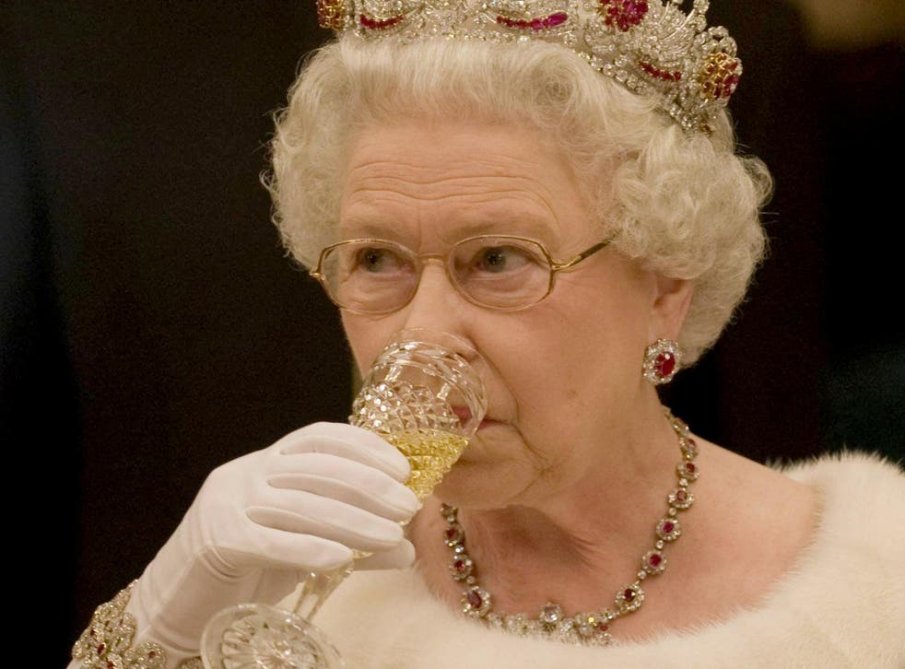 Британската кралица Елизабет II, която тази година отпразнува 95-ия си