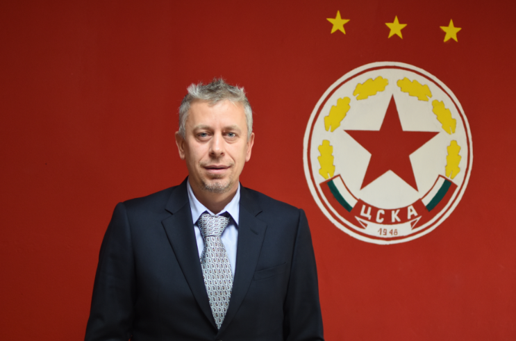 Бивш шеф на Армията: Не РЗИ затвори стадионите, а настоящото ръководство на БФС