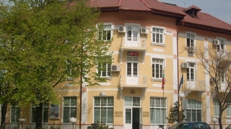 СТРОГИ МЕРКИ: Общината в Силистра ограничава достъпа на външни лица до администрацията
