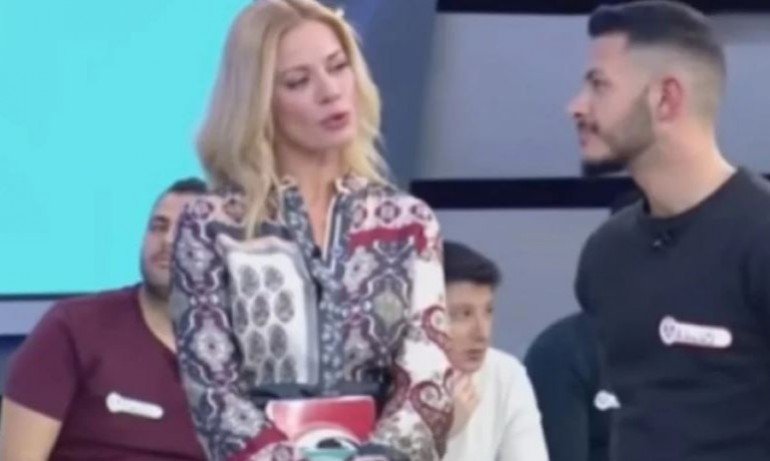 Голям скандал с България в гръцко шоу - ПАОК заплаши телевизията със съд