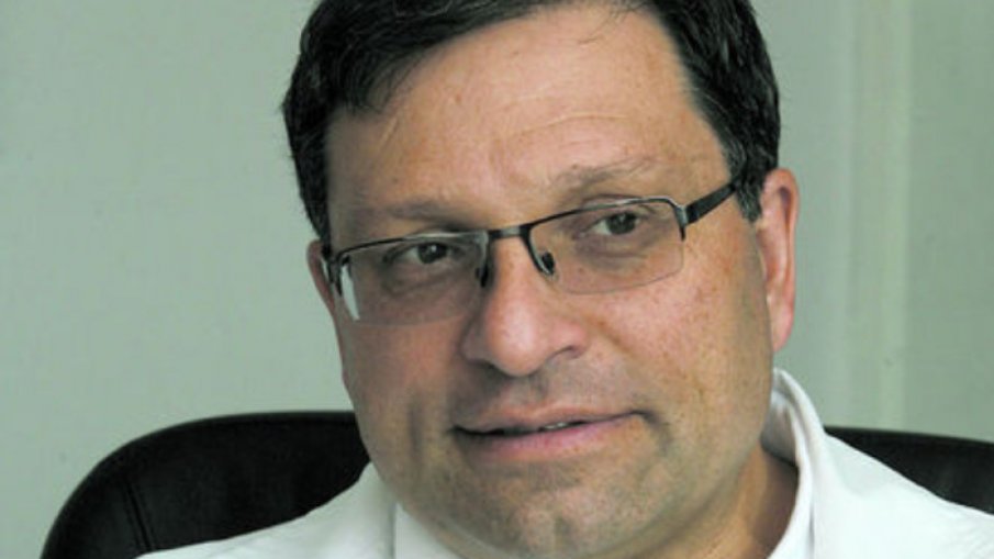 Проф. Асен Гудев: Здравната система е под голям натиск. Синдромът на професионалното прегаряне е масов