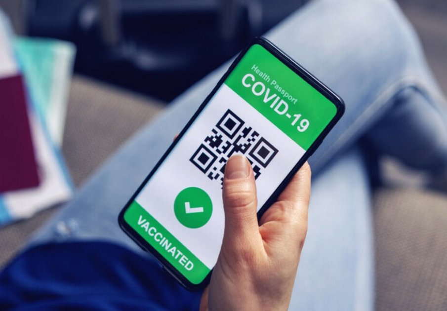 Адвокат по медицинско право: Ще завалят жалби срещу зеления сертификат на Кацаров