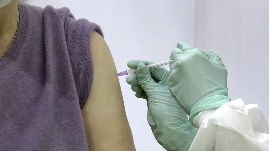 Наплив за противогрипни ваксини в Русе