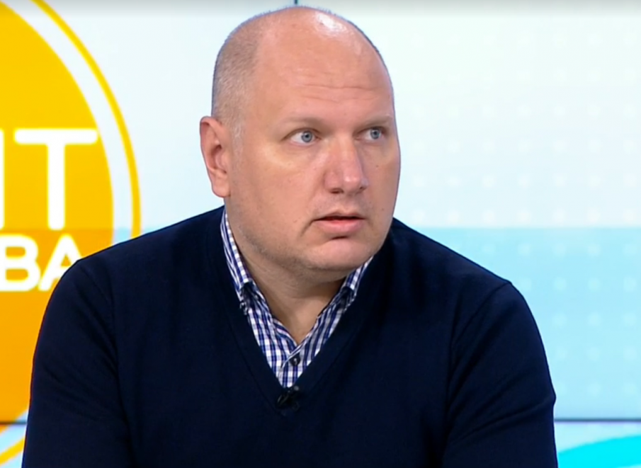 Имунологът доц. Велизар Шиваров: Не всеки ваксиниран разпространява вируса