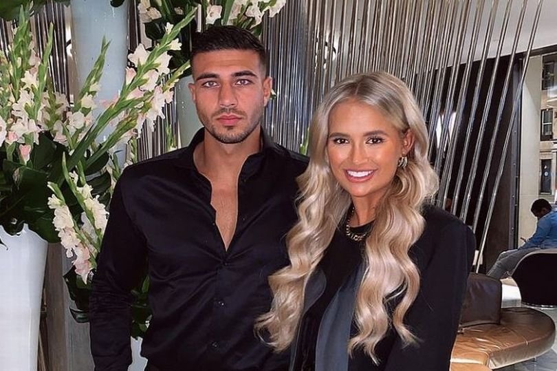 Нагъл обир в къщата на Фюри - задигнаха пари и вещи за 800 хил. лири