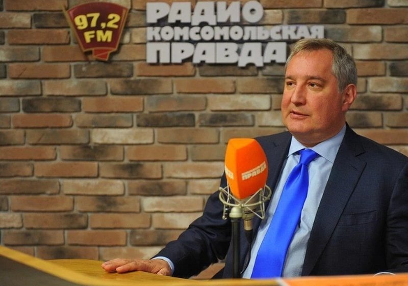Генералният директор на Роскосмос Дмитрий Рогозин каза, че човечеството често