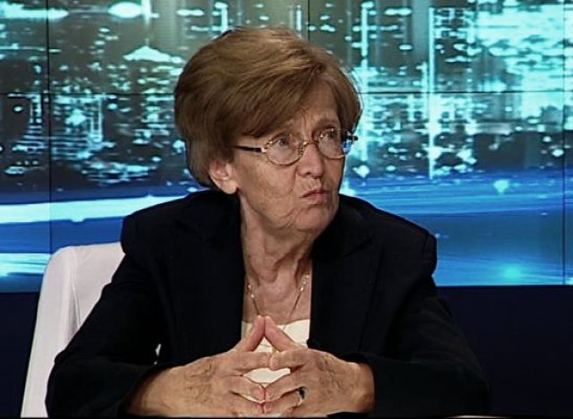 Вдигат паметник на проф. Христина Вучева в Пазарджик