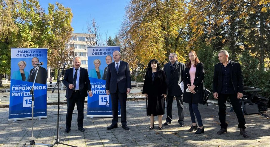 Кандидатът за президент проф. Анастас Герджиков смята да събере най-добрите