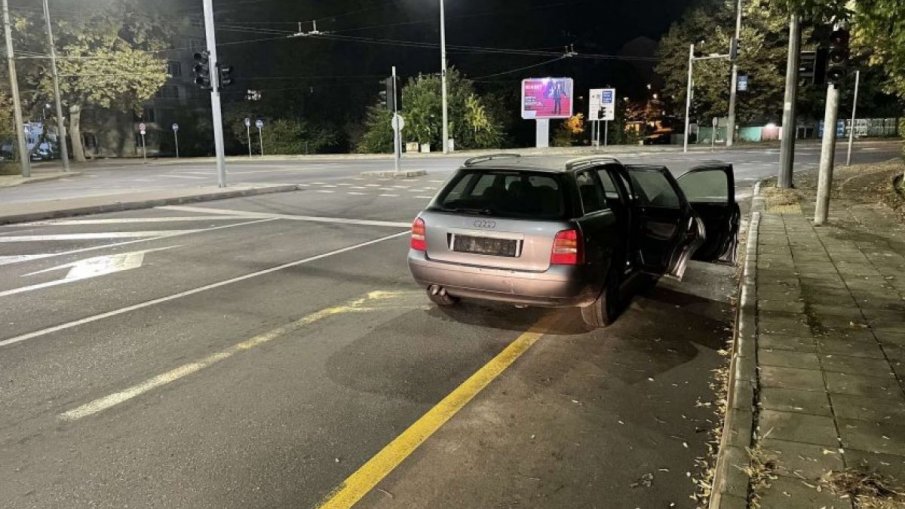 СРЕДНОЩЕН ЕКШЪН: Полицаи и жандармерия заловиха мигранти след преследване в Бургас