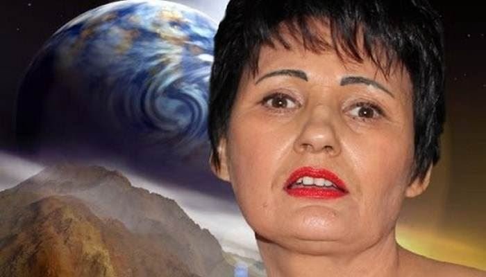 Казахстанската Ванга оспори мисията на Амстронг до Луната: Човешки крак още не е стъпвал там, руснаци ще я покорят