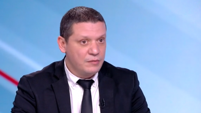 Бившият губернатор на Софийска област Илиан Тодоров: Държавата е в колапс! Нужно е незабавно свикване на КСНС