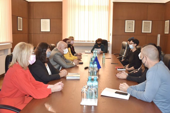 Обсъдихме с представители на &ldquo;Рейнбоу Хъб&rdquo; нуждата от законодателни промени,