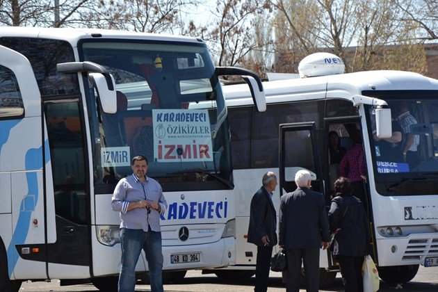 6 извънредни автобуса от са пристигнали в в събота и